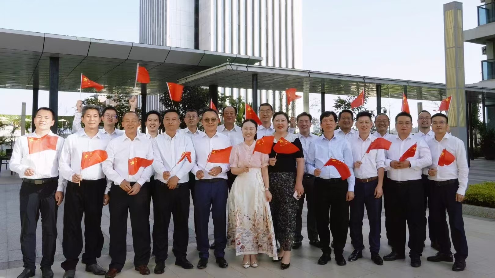 高层对话与行业交流 4